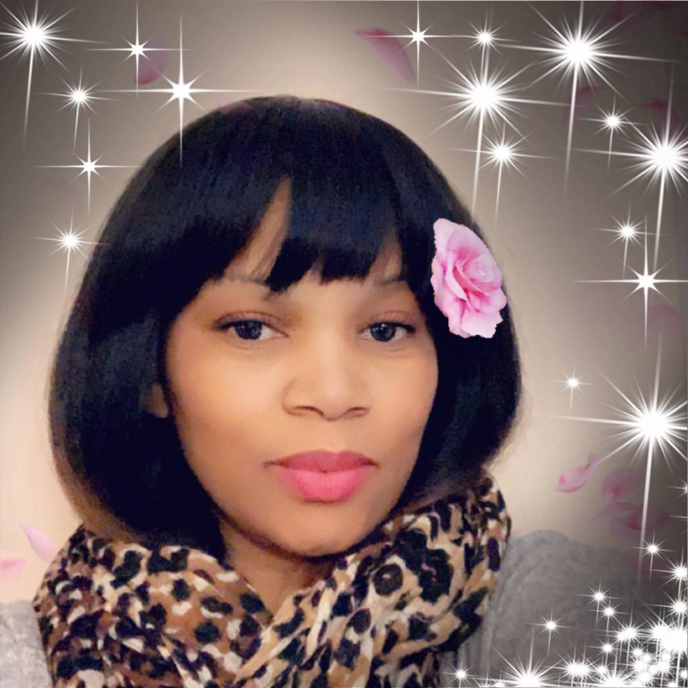 Meet your Posher, Dorah